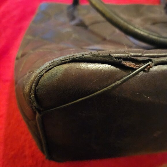 Chanel Caviar Medallion Tote Brown - Picture 6 of 6